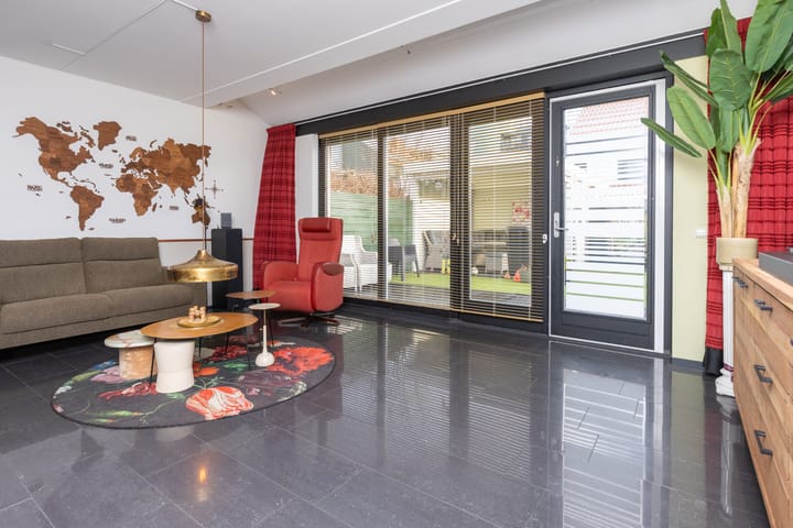 Foto 14 van Schouwmeester 48