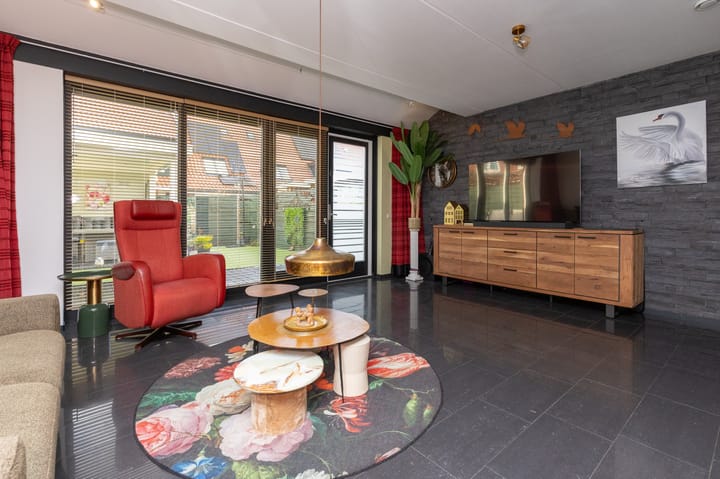 Foto 17 van Schouwmeester 48