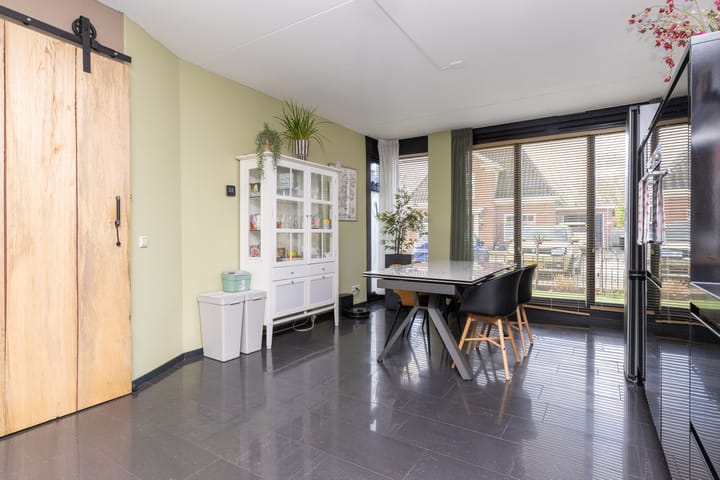 Foto 21 van Schouwmeester 48