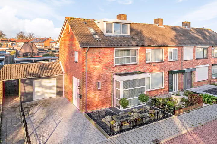 Foto 1 van Seringenlaan 48