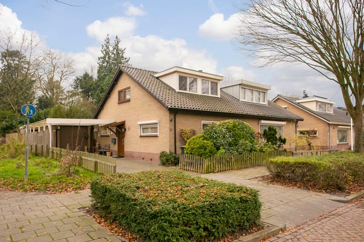 Foto 4 van Dr Cuypersstraat 17