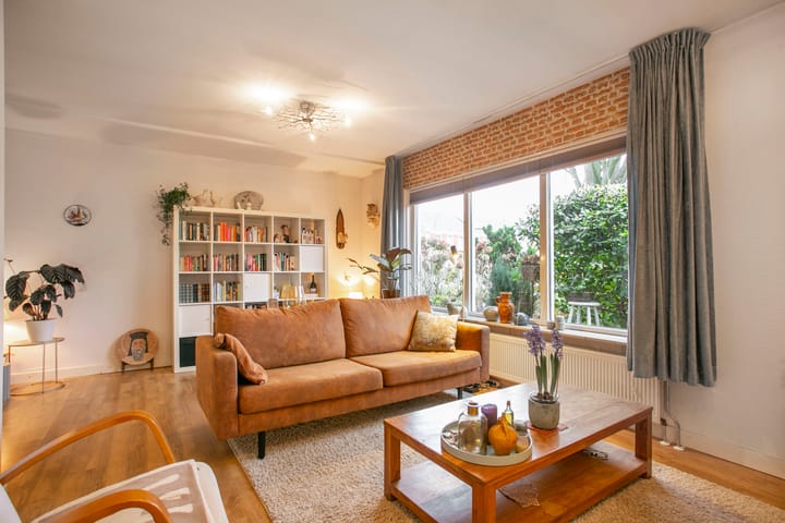 Foto 7 van Dr Cuypersstraat 17