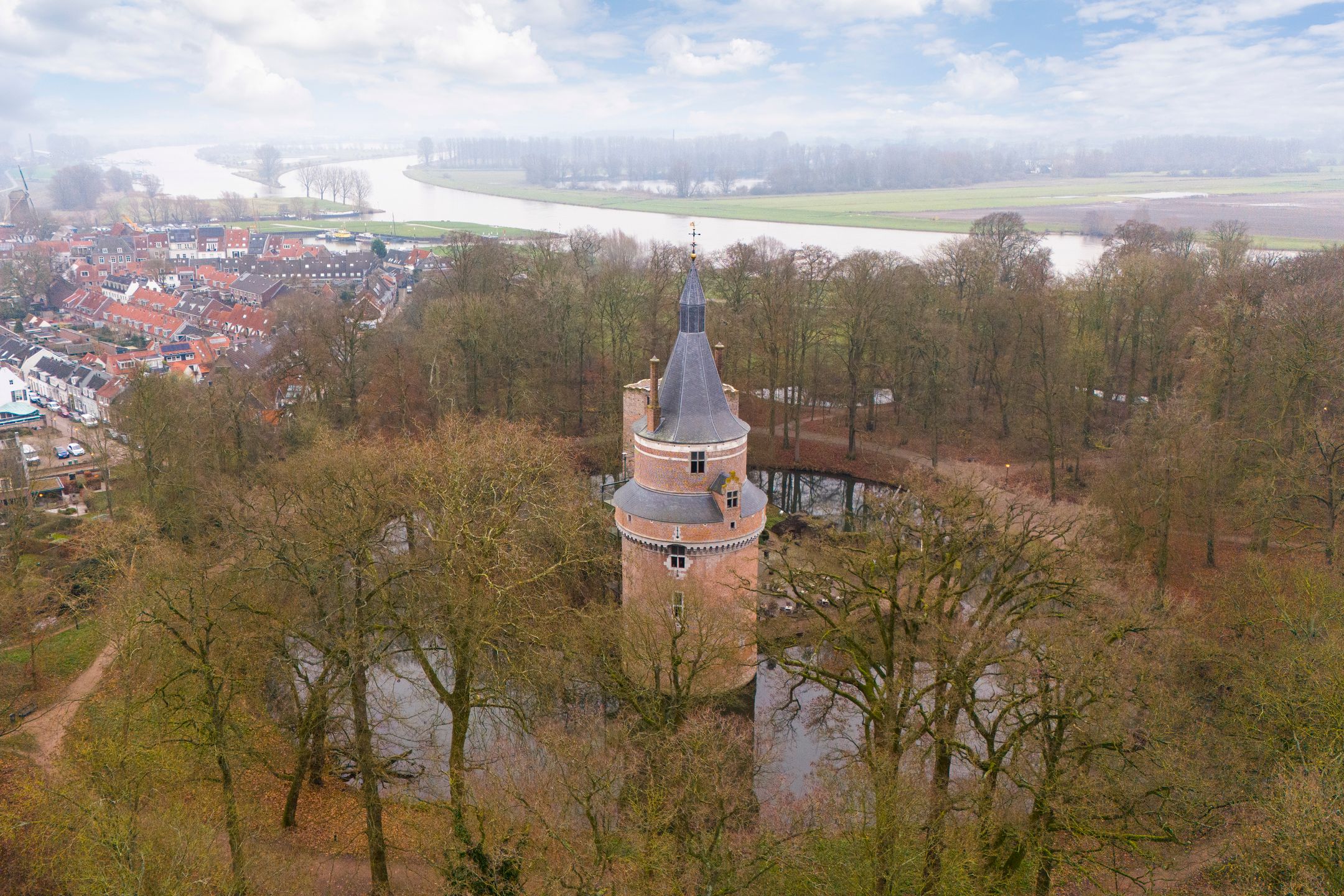 Foto 33 van Dr Cuypersstraat 17