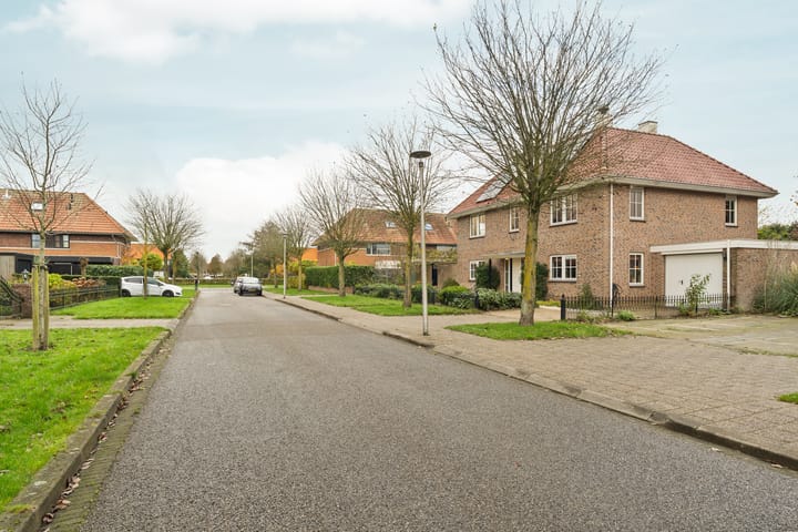 Foto 4 van Timothee 3