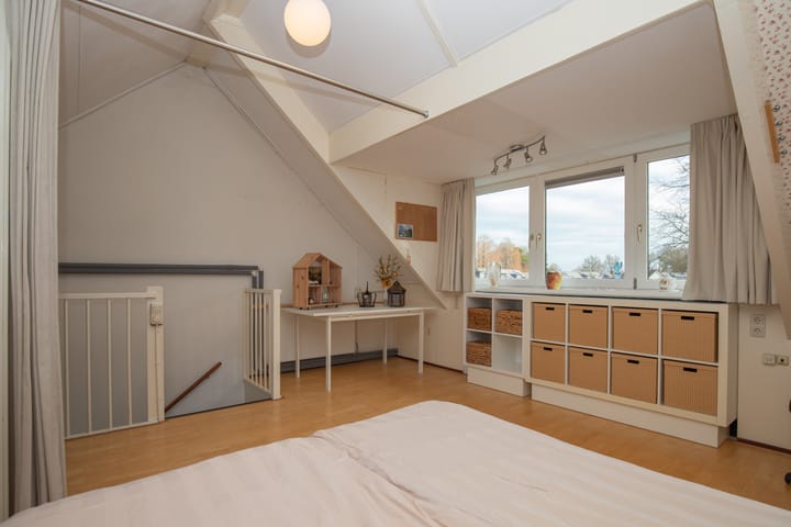 Foto 20 van Distelvinklaan 31