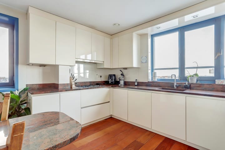 Photo 24 of Tramstraat 326