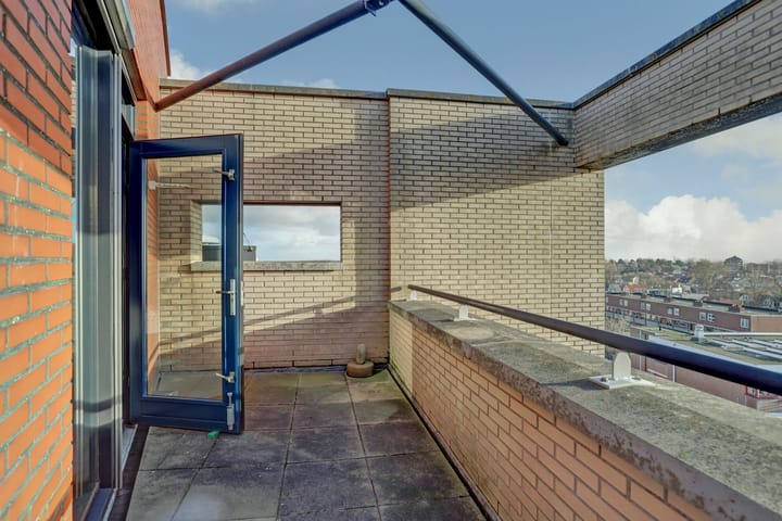 Photo 40 of Tramstraat 326