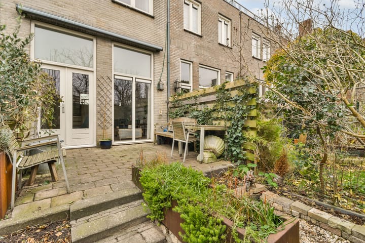 Foto 10 van Dom H. van der Laanstraat 28