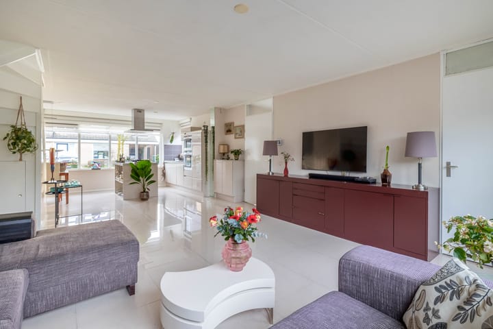 Foto 11 van Standvoetbeker 1