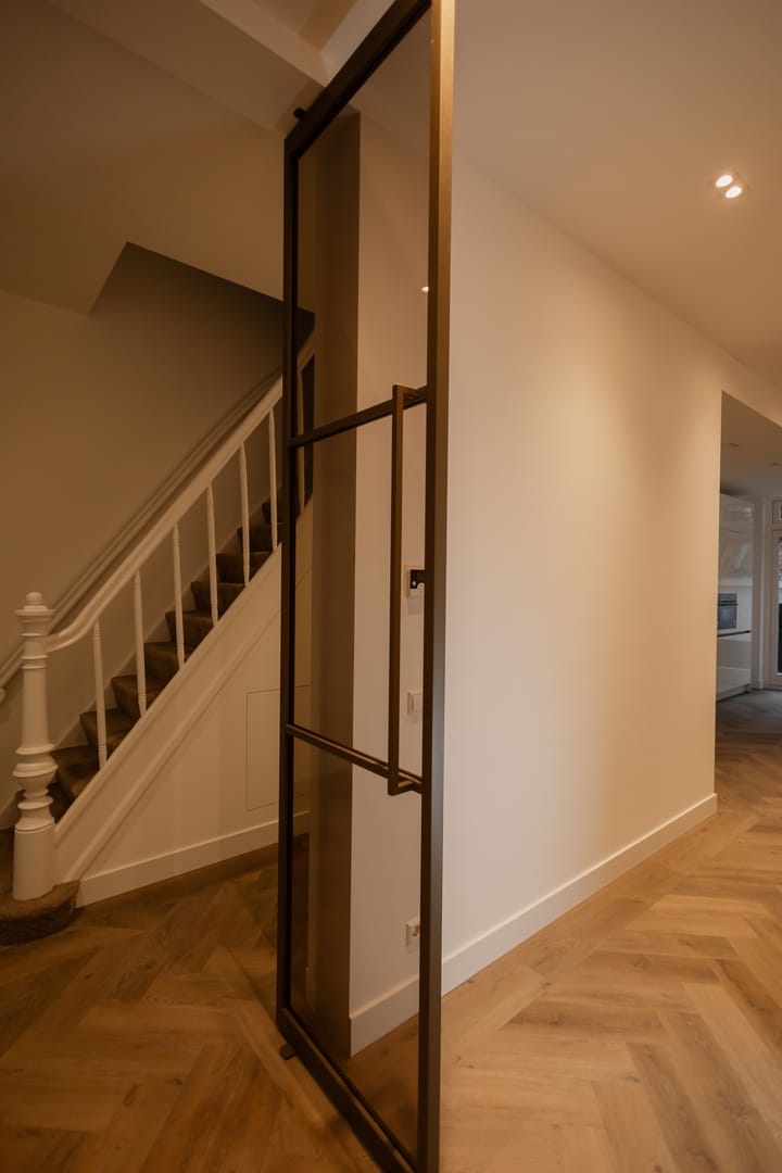 Foto 18 van Derde Helmersstraat 25-H