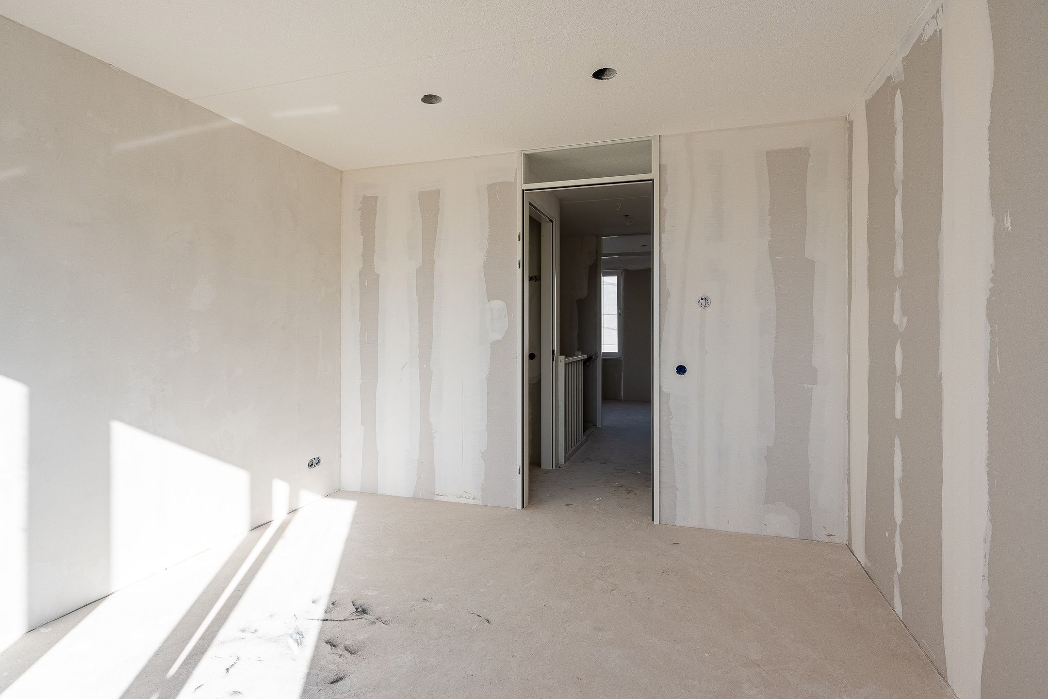 Foto 15 van Albertina Sisulupad 92