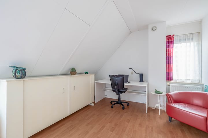 Foto 34 van Standvoetbeker 1