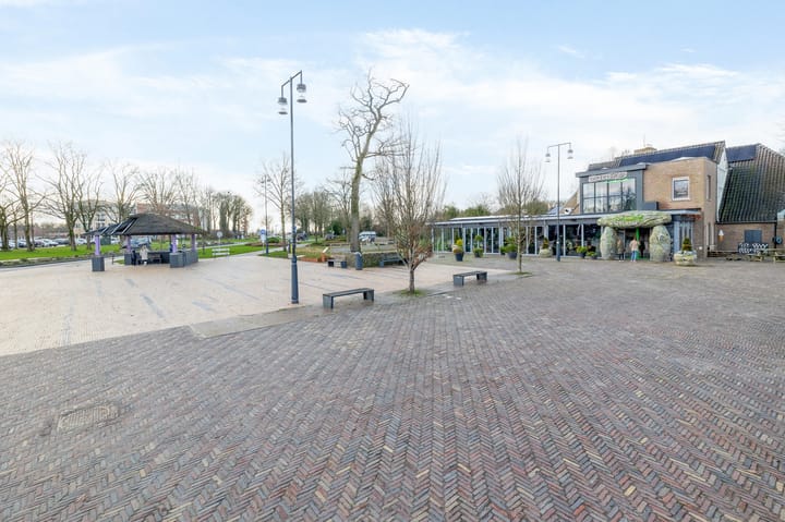 Foto 38 van Standvoetbeker 1