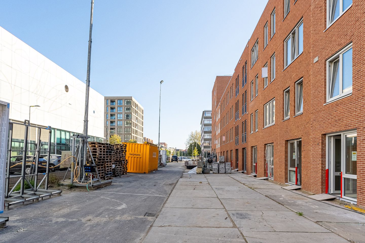 Foto 50 van Albertina Sisulupad 92