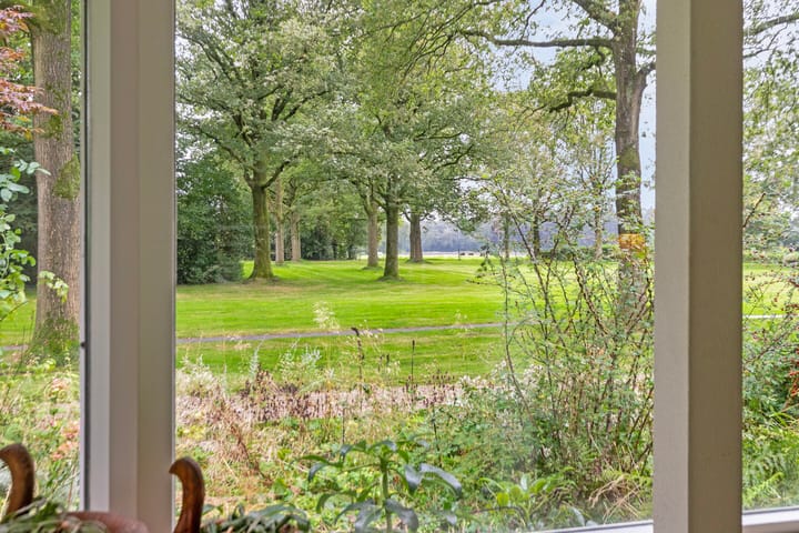 Foto 23 van Leeuwerikstraat 26