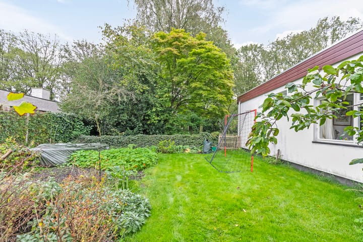 Foto 40 van Leeuwerikstraat 26