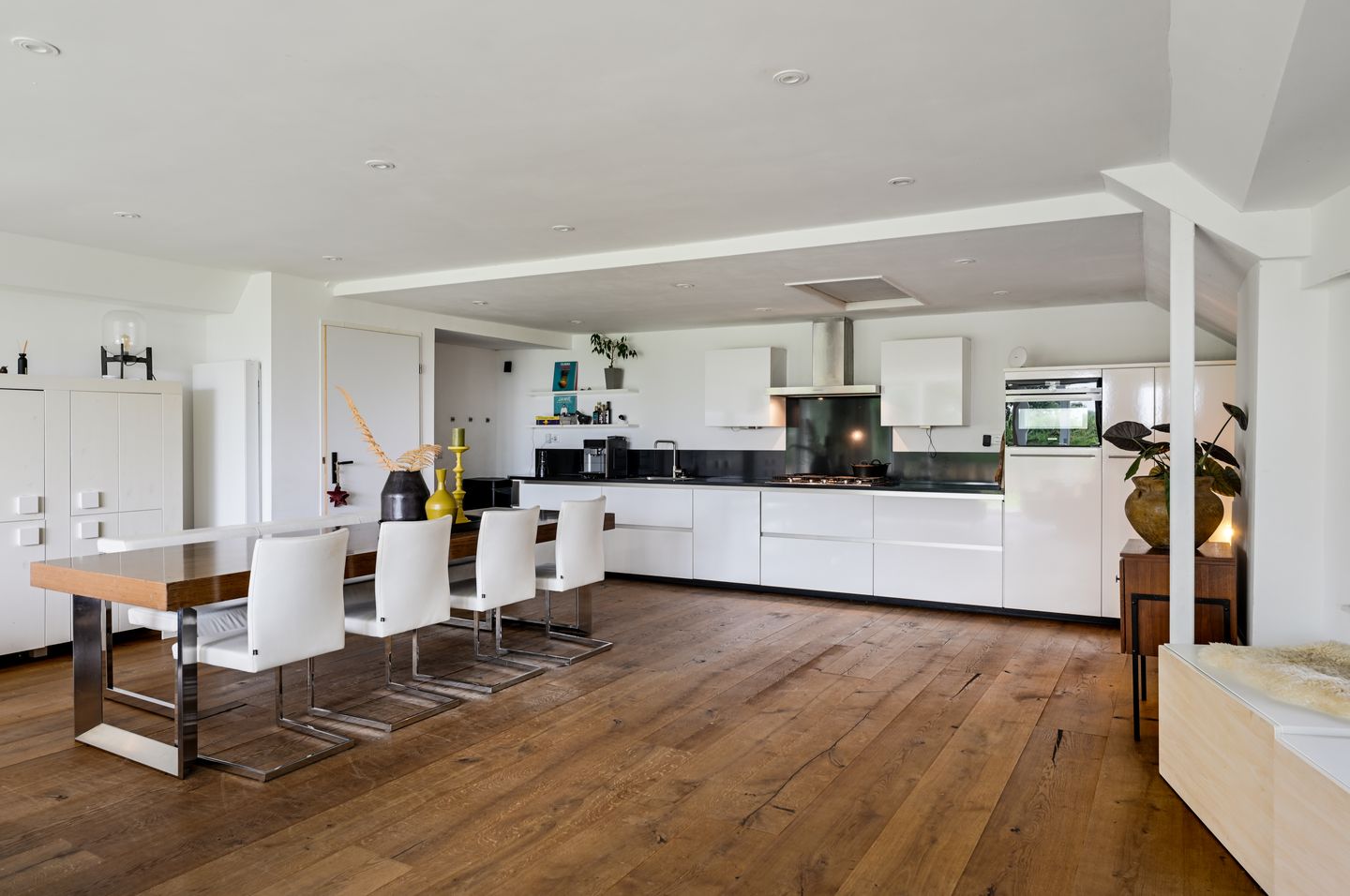 Photo 10 of Voorweg 70