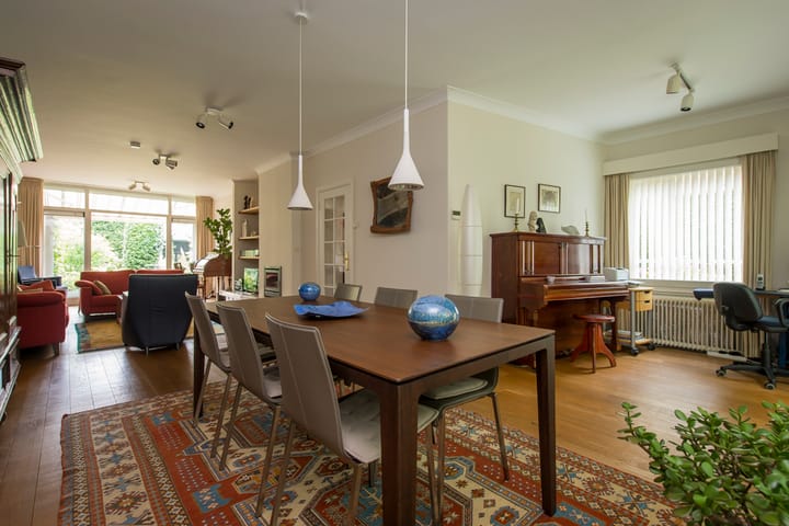 Photo 11 of Bredaseweg 350