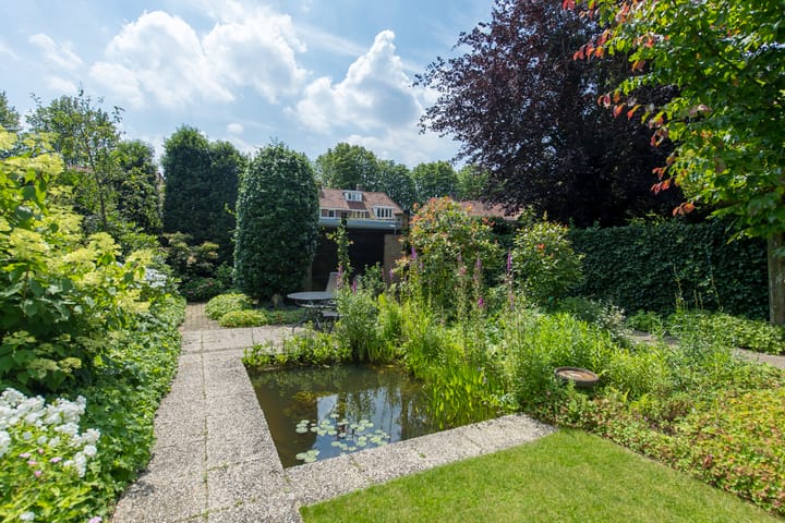 Photo 31 of Bredaseweg 350