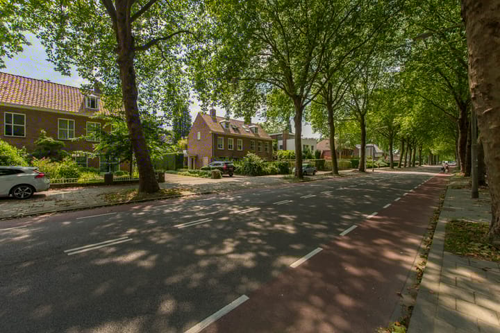 Photo 35 of Bredaseweg 350