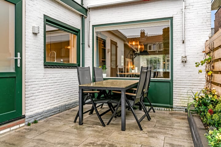 Foto 32 van Leidsestraatweg 59