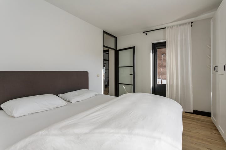 Foto 11 van Kerkstraat 64