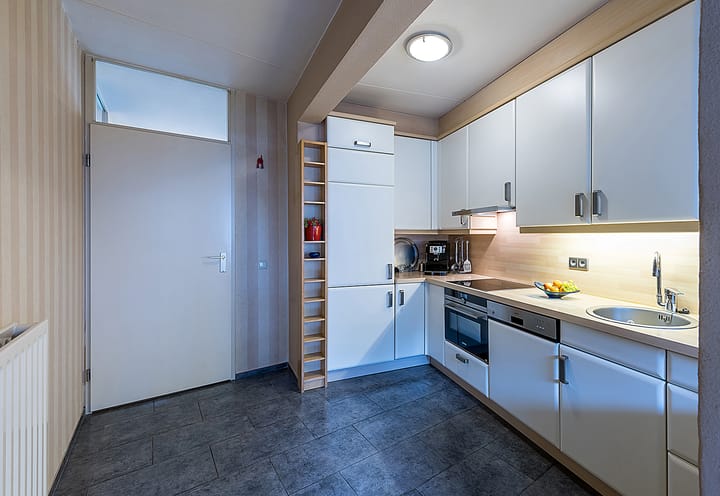 Photo 9 of Zeswegenlaan 185