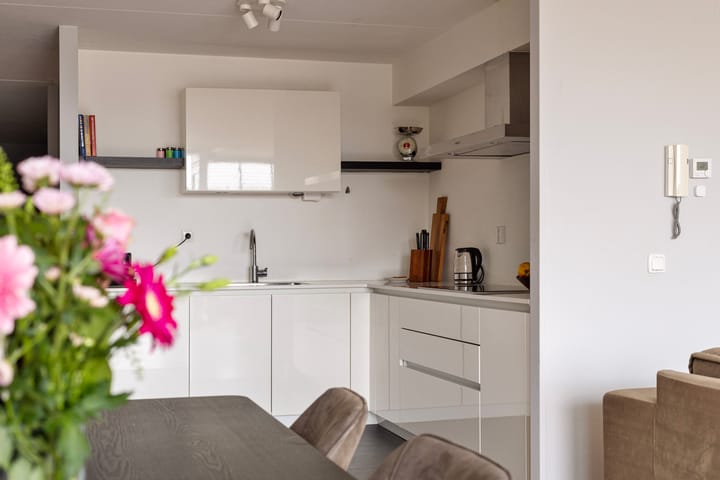 Foto 15 van Buikslotermeerplein 87