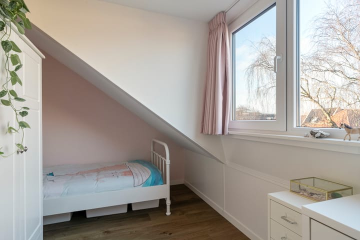 Foto 24 van Van Boetzelaerstraat 98