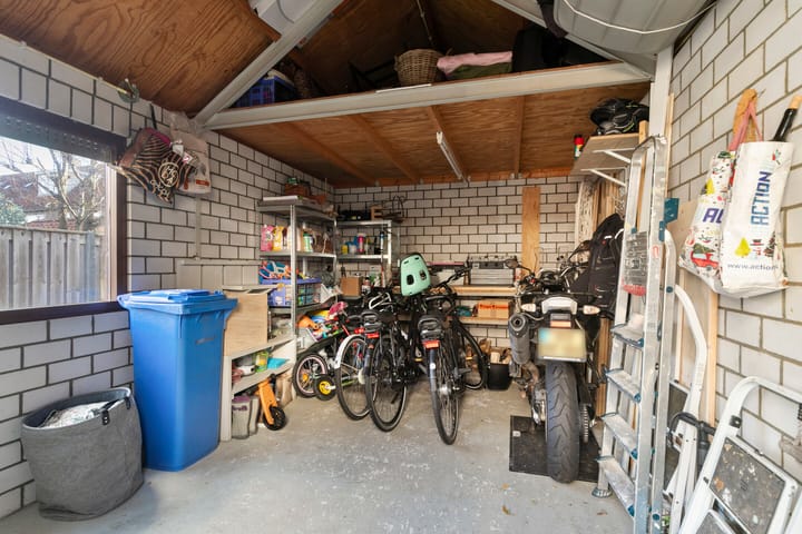 Foto 31 van Van Boetzelaerstraat 98