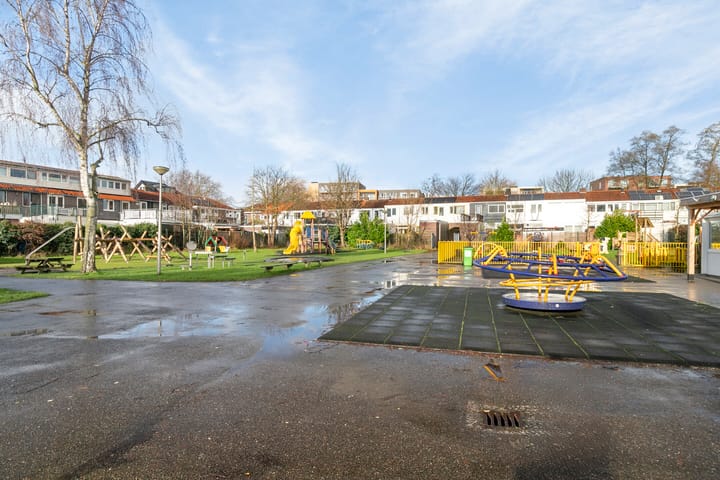 Foto 34 van Van Boetzelaerstraat 98