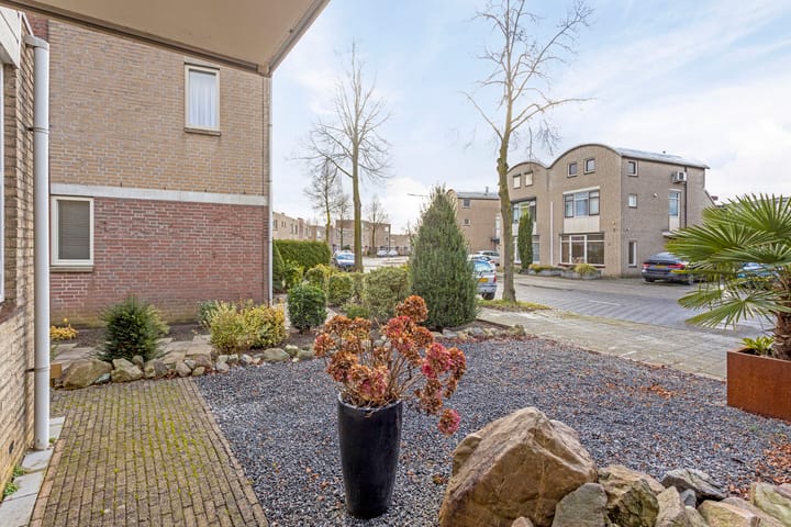 Foto 8 van Dr. Joop den Uylsingel 51