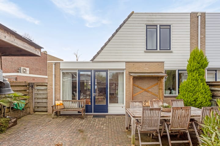 Foto 50 van Dr. Joop den Uylsingel 51