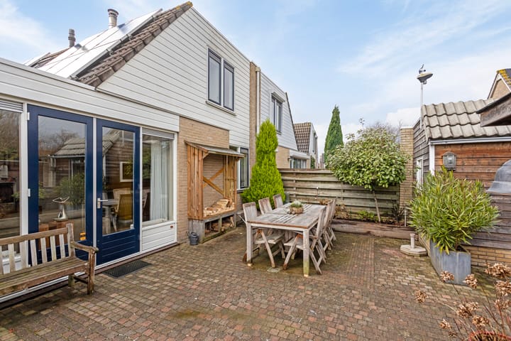 Foto 51 van Dr. Joop den Uylsingel 51