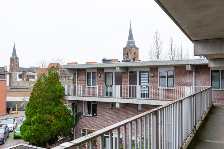 Foto 4 van De Batavier 42