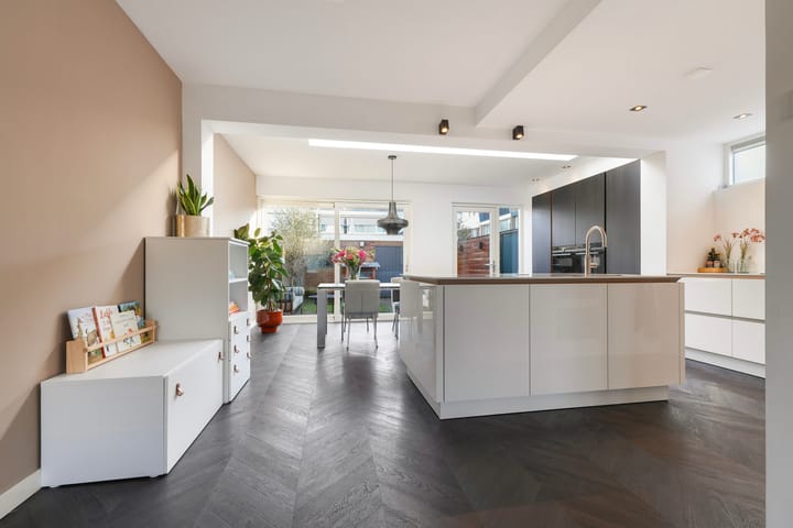 Foto 8 van Mahoniestraat 20