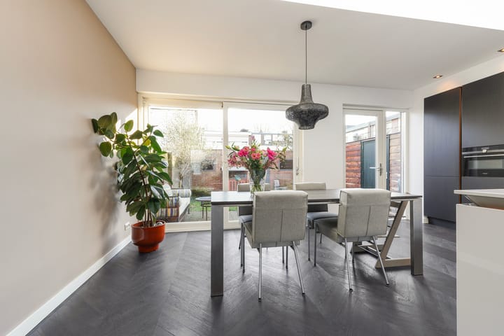 Foto 10 van Mahoniestraat 20