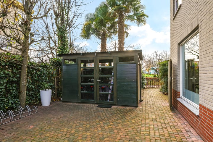 Photo 39 of Hof van Parijs 45