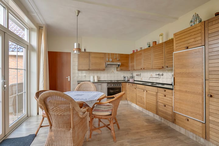 Foto 13 van Engelberterweg 18