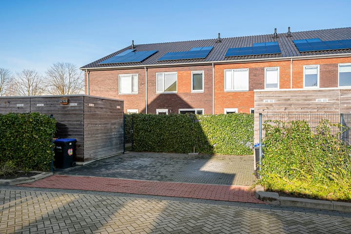 Foto 2 van De Veste 12 60