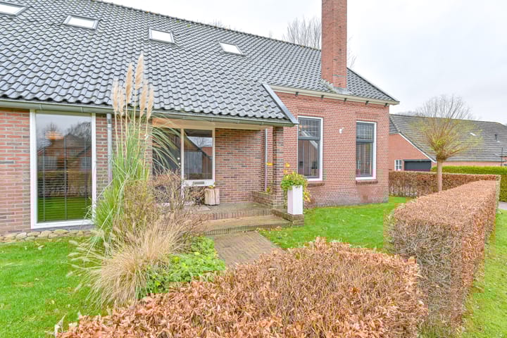 Foto 6 van Schoolstraat 2