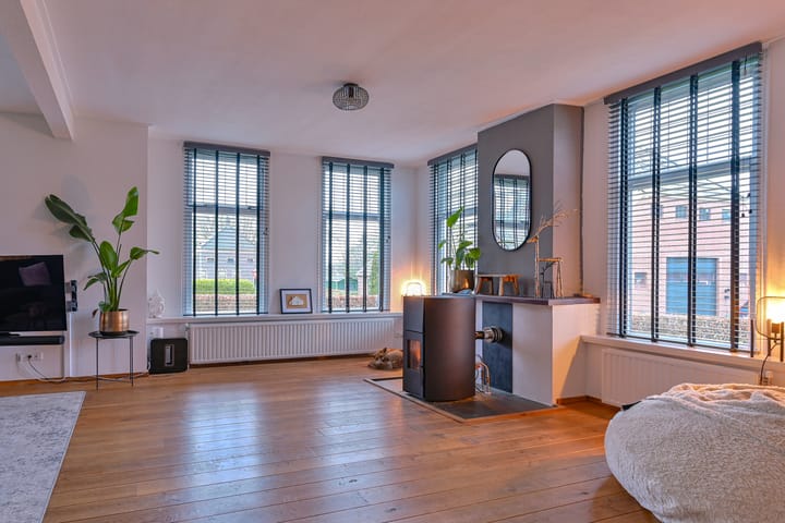 Foto 12 van Schoolstraat 2