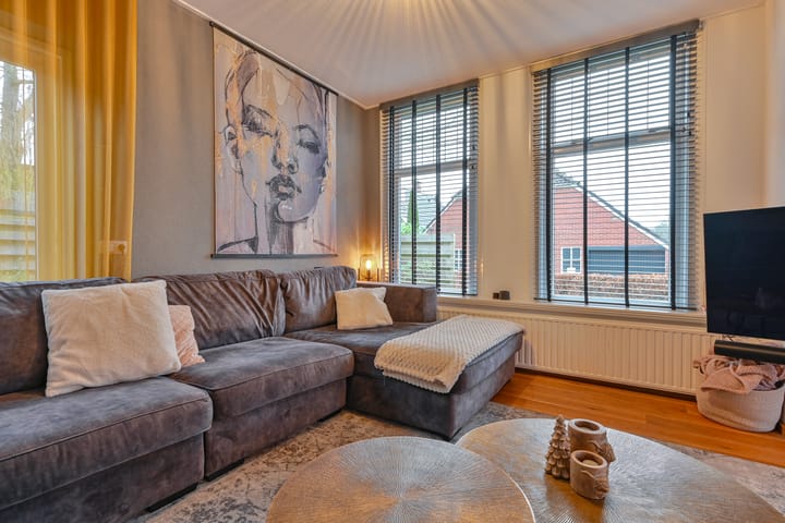 Foto 21 van Schoolstraat 2