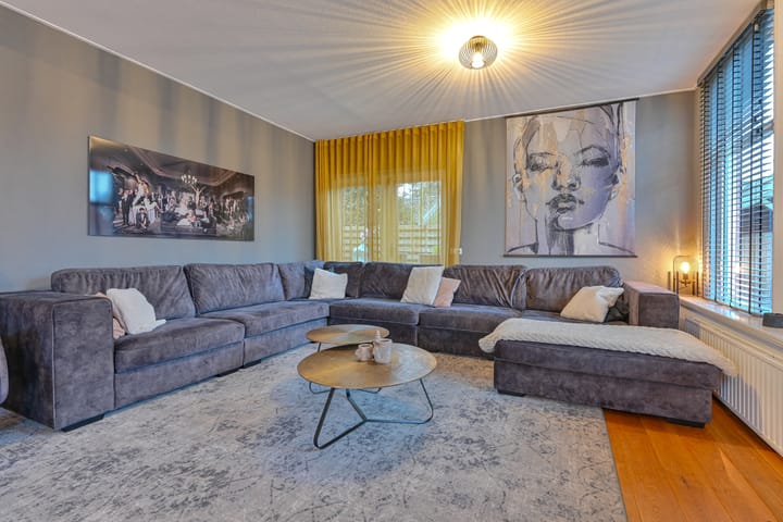 Foto 22 van Schoolstraat 2