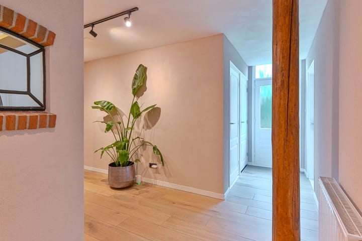 Foto 37 van Schoolstraat 2