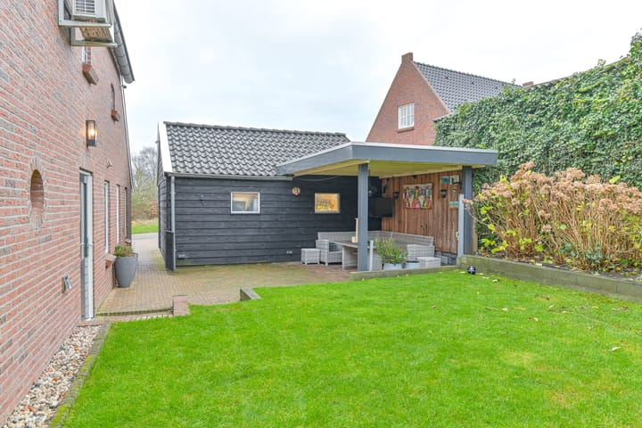 Foto 94 van Schoolstraat 2