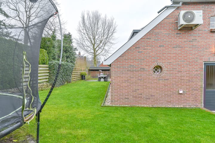 Foto 92 van Schoolstraat 2