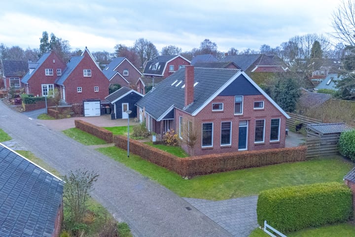 Foto 109 van Schoolstraat 2