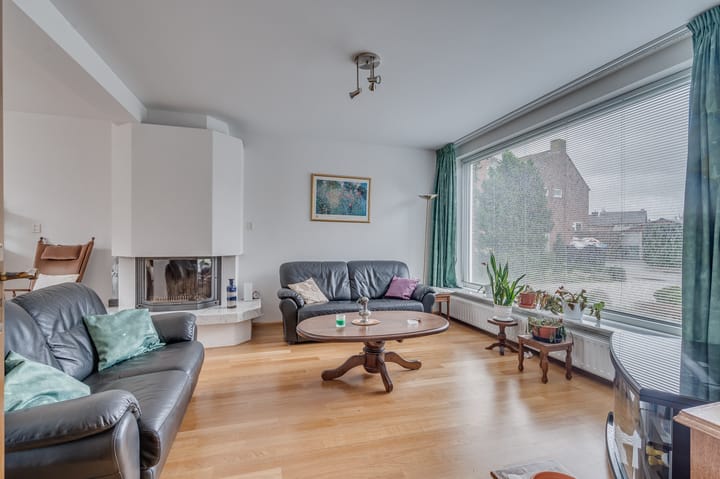 Foto 2 van Dr. Poelsstraat 18