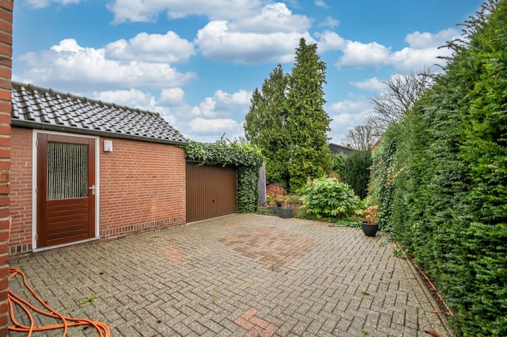 Foto 33 van Dr. Poelsstraat 18